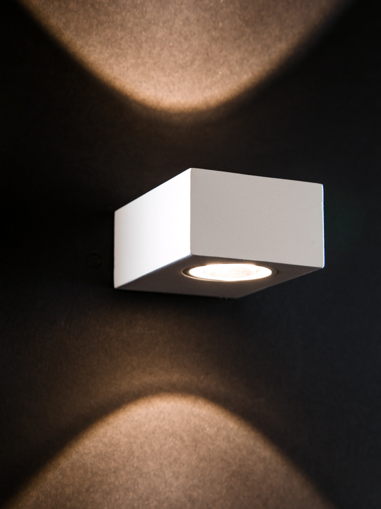 Светильник Настенный LED EX1007-AP1WH