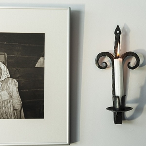 Кованый настенный подсвечник Covali HC-89