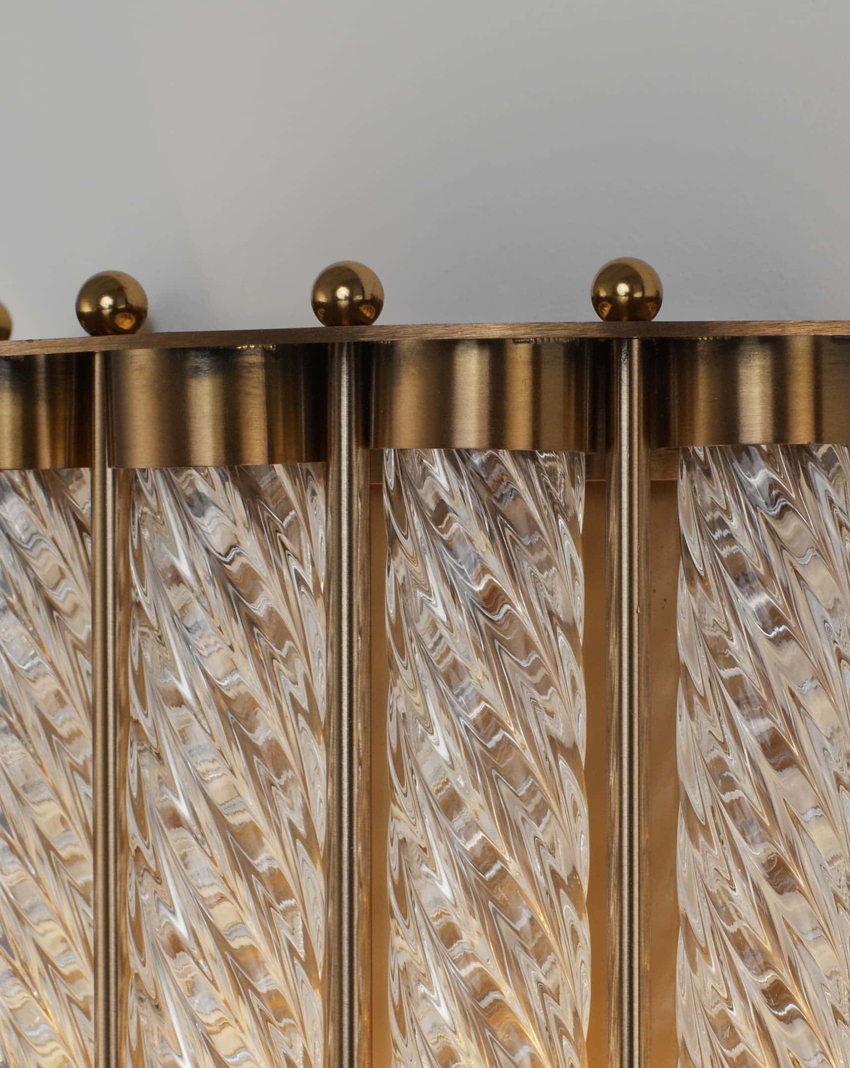 Настенный светильник Moderli Crumbly V10263-2W