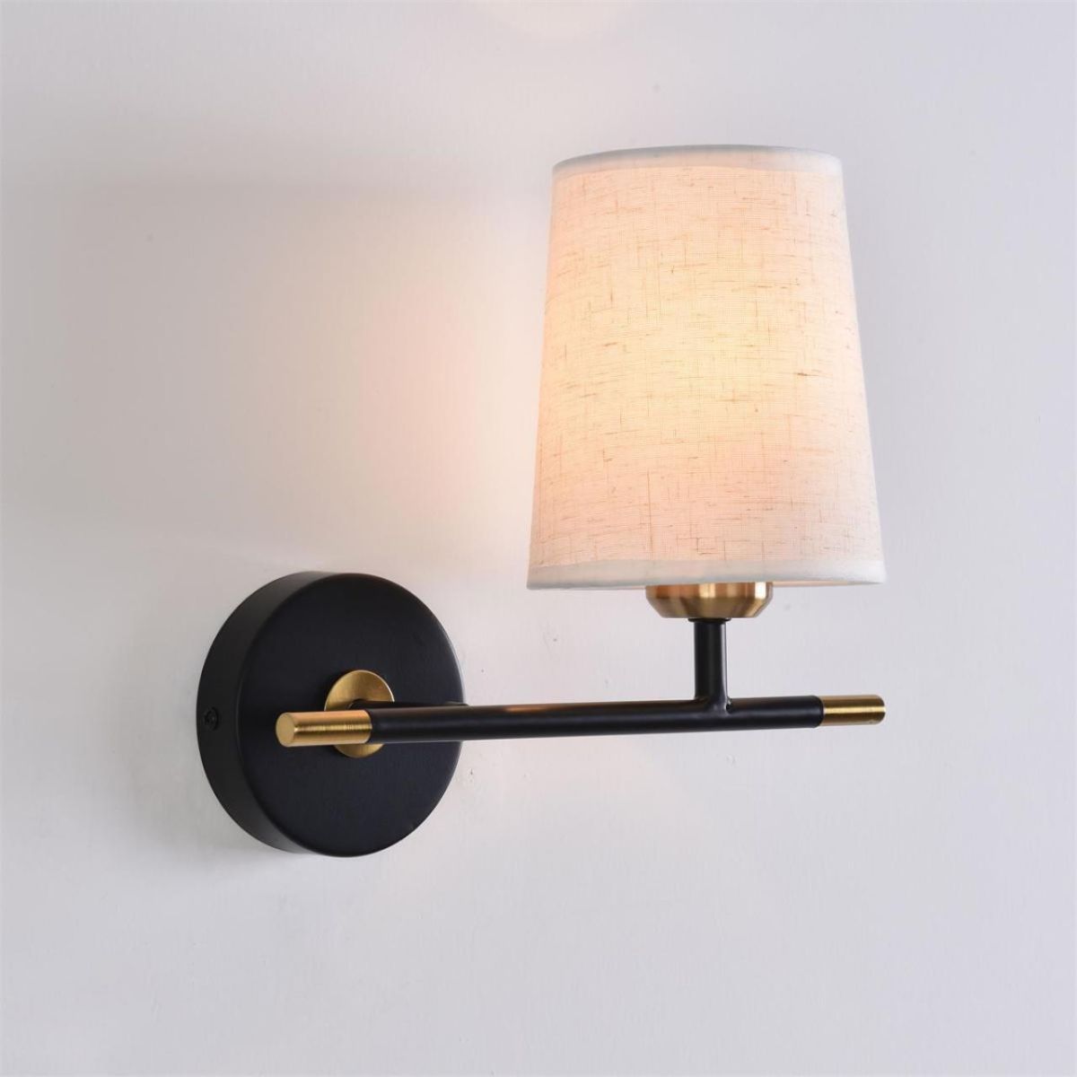 Бра Lumion Classi Claudi 8359/1W