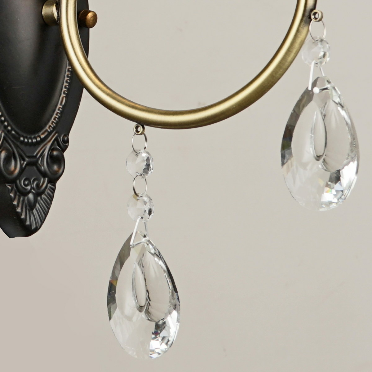 Бра Reluce 03805-0.2-01 AB+BK