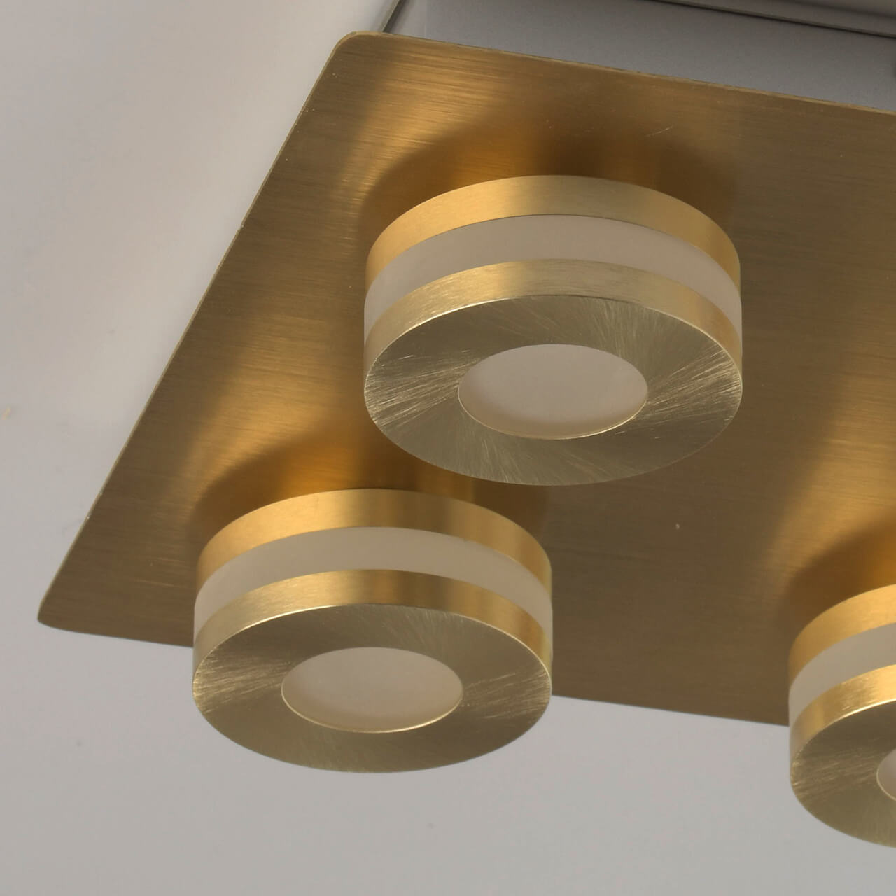 Потолочный светодиодный светильник De Markt Пунктум 2 549010804