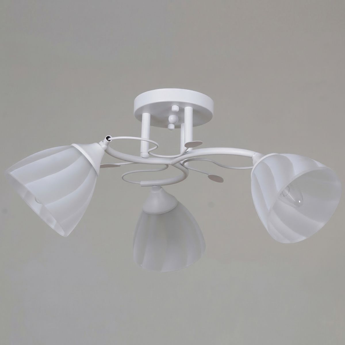 Потолочный светильник Reluce 62560-0.3-03 WH