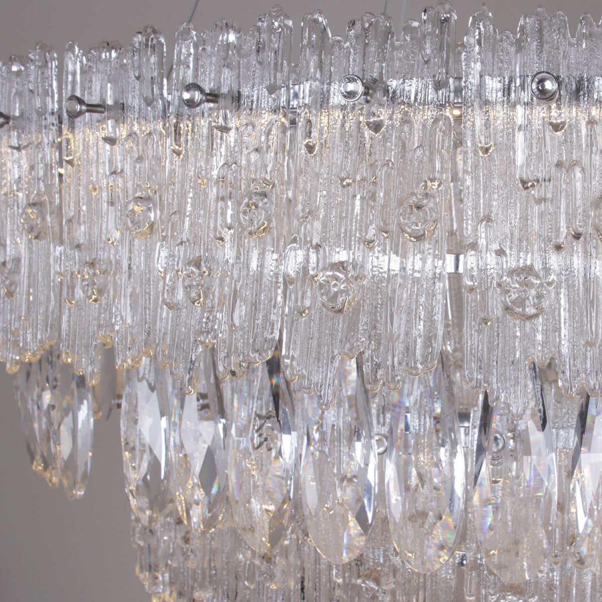 Подвесная люстра Reluce 08806-0.4-03