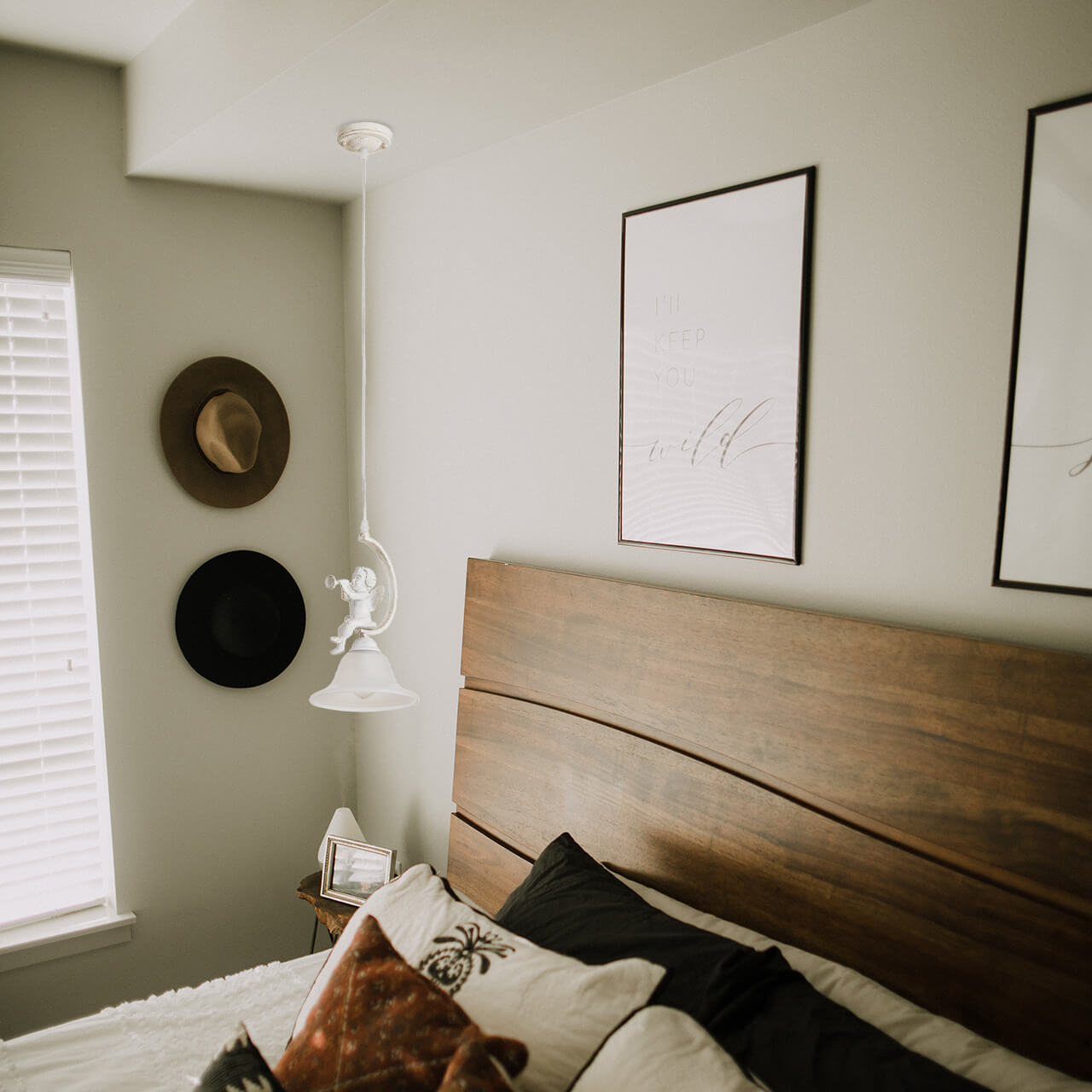 Подвесной светильник Arte Lamp Amur A1133SP-1WG