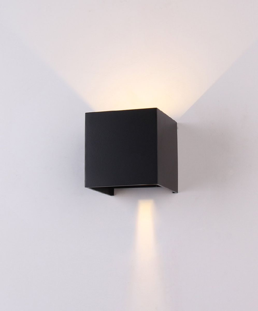 Уличный настенный светильник Elvan GW-310A-6W-NH-Bk