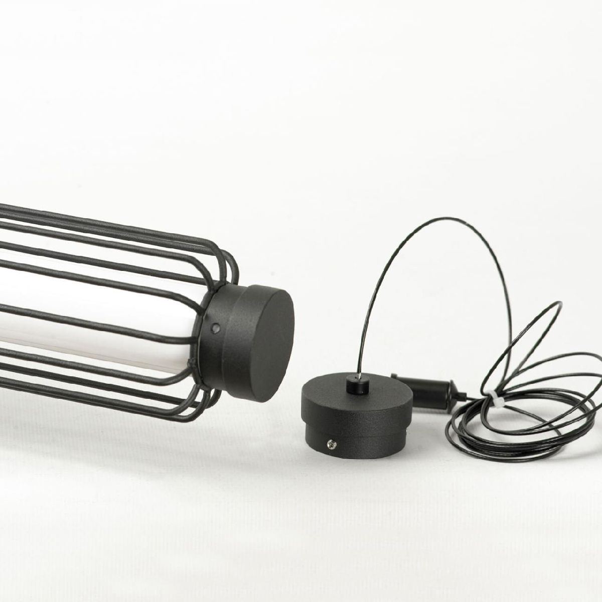 Линейный подвесной светильник Lussole LSP-7349