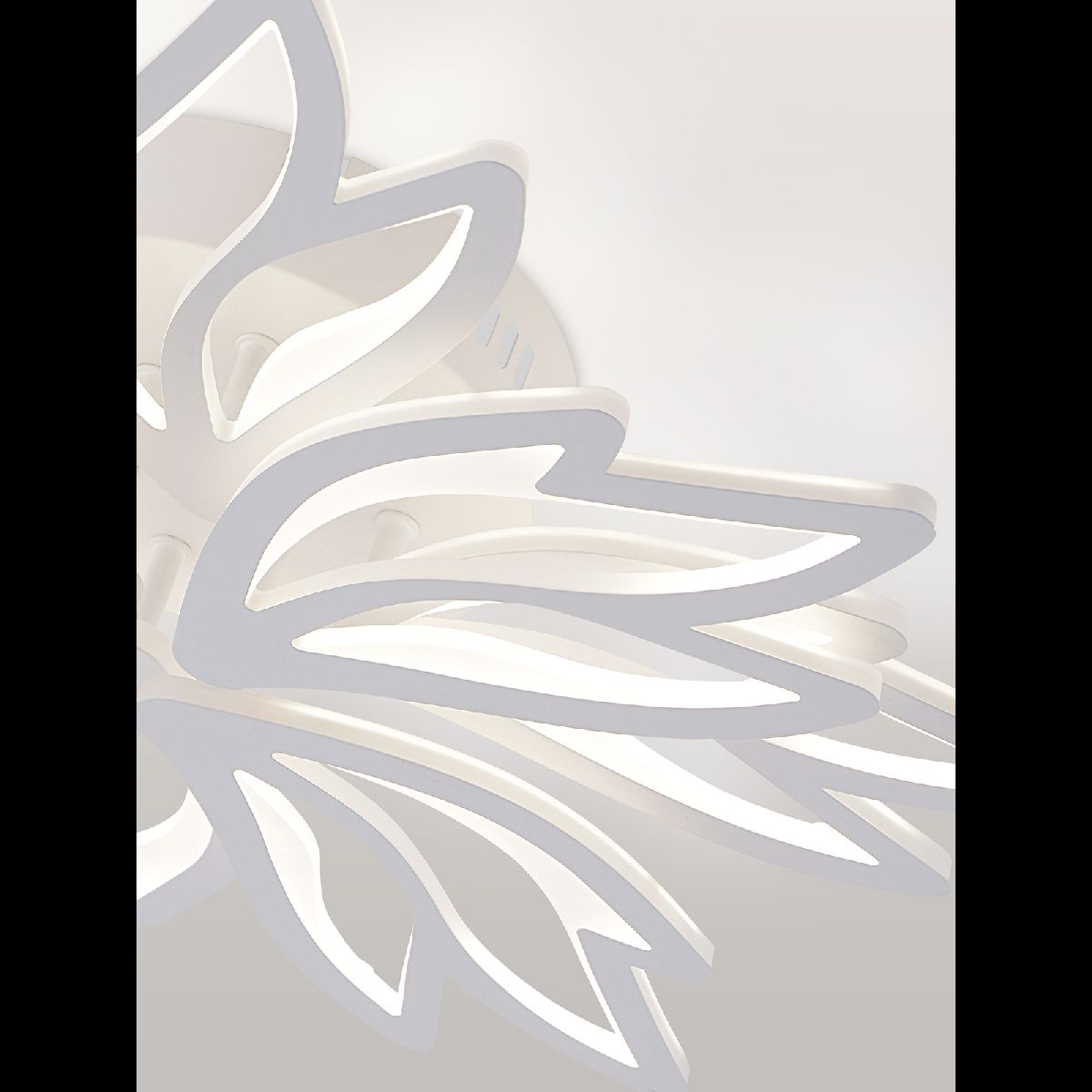 Потолочная люстра Natali Kovaltseva Rif LED LAMPS 81118/6C