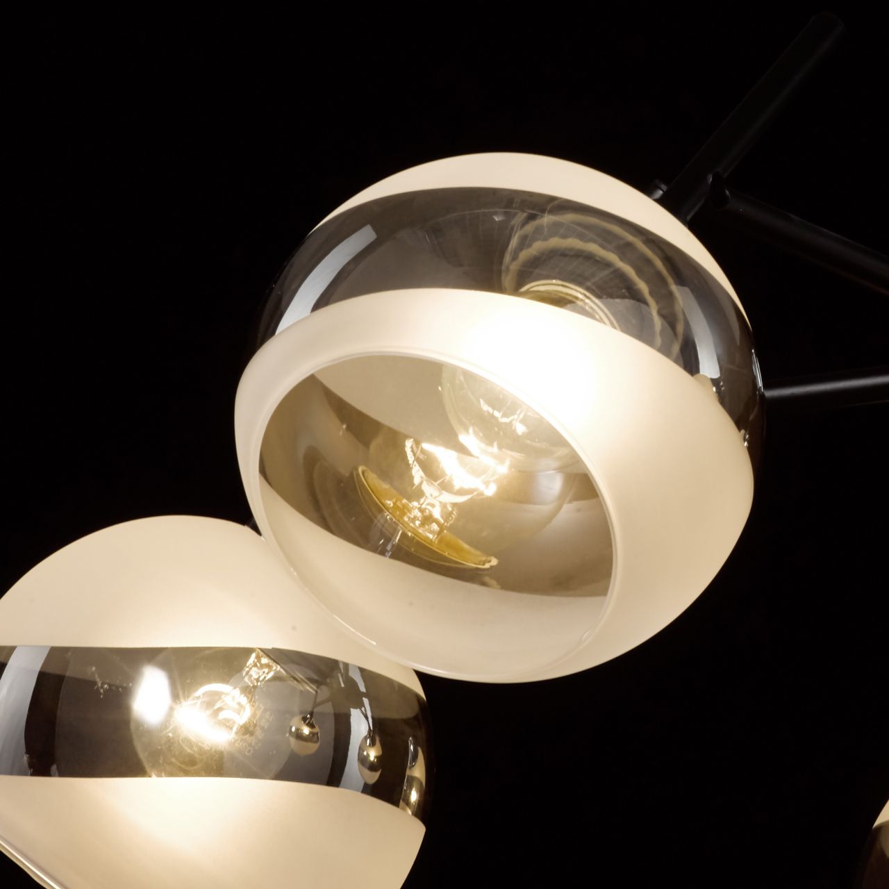 Люстра на штанге De Markt City Альфа 324014405 в Москве