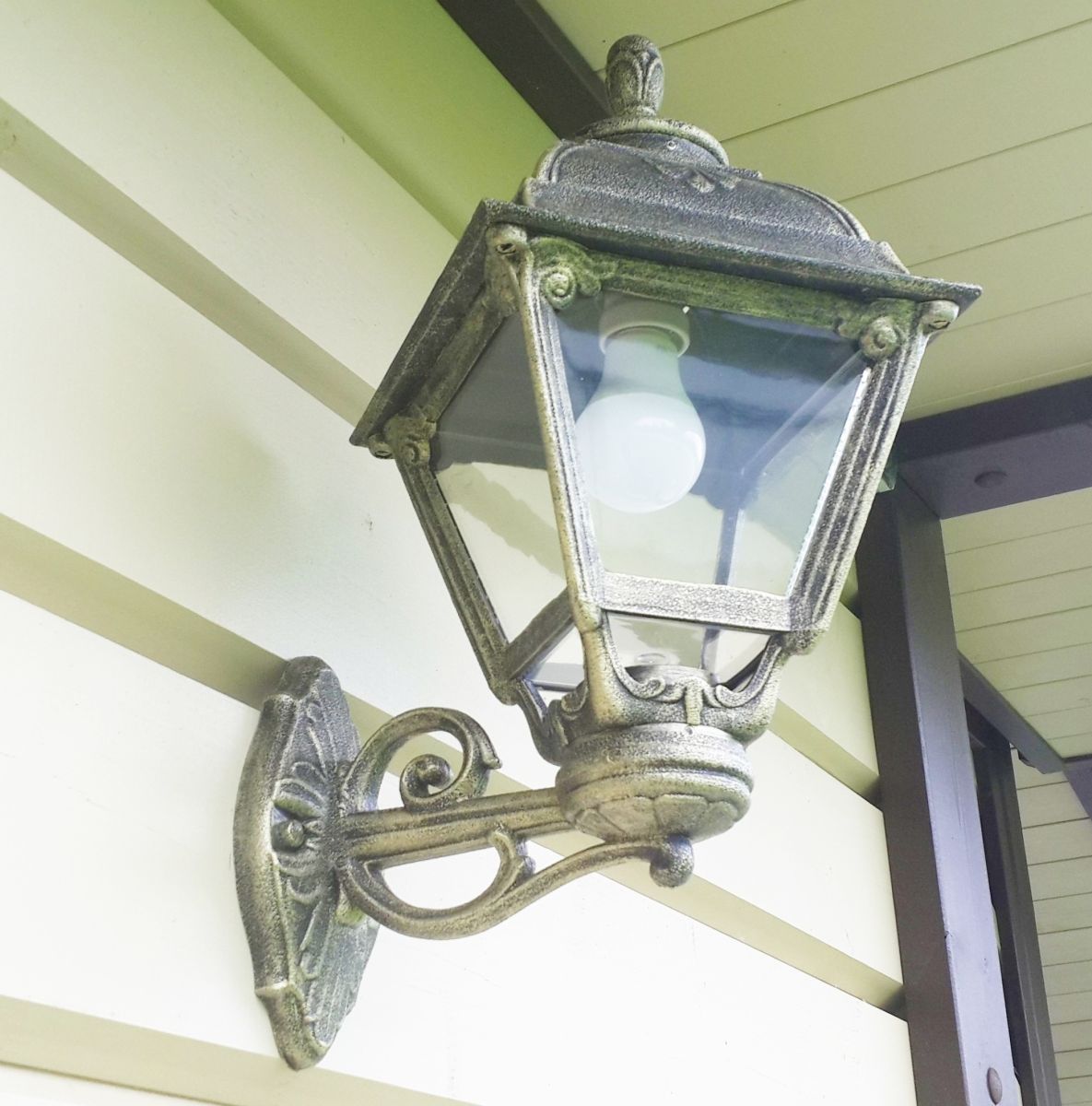 Уличный настенный светильник Fumagalli BISSO/CEFA U23.131.000.BXE27