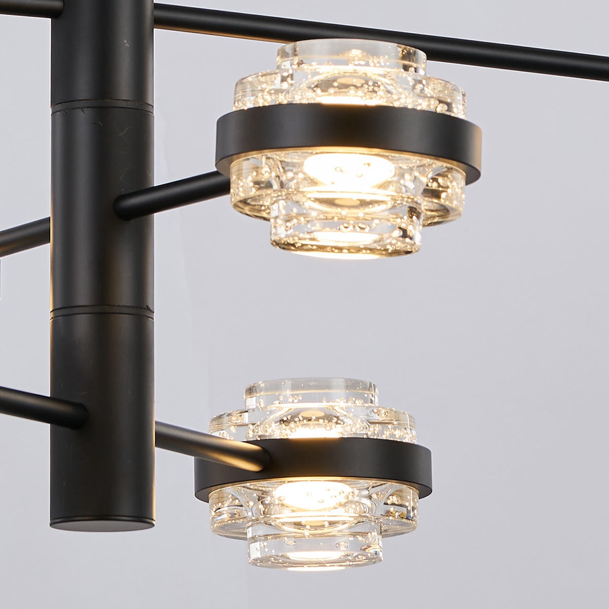 Люстра на штанге Delight Collection MD22030002 MX22030002-6A black/clear