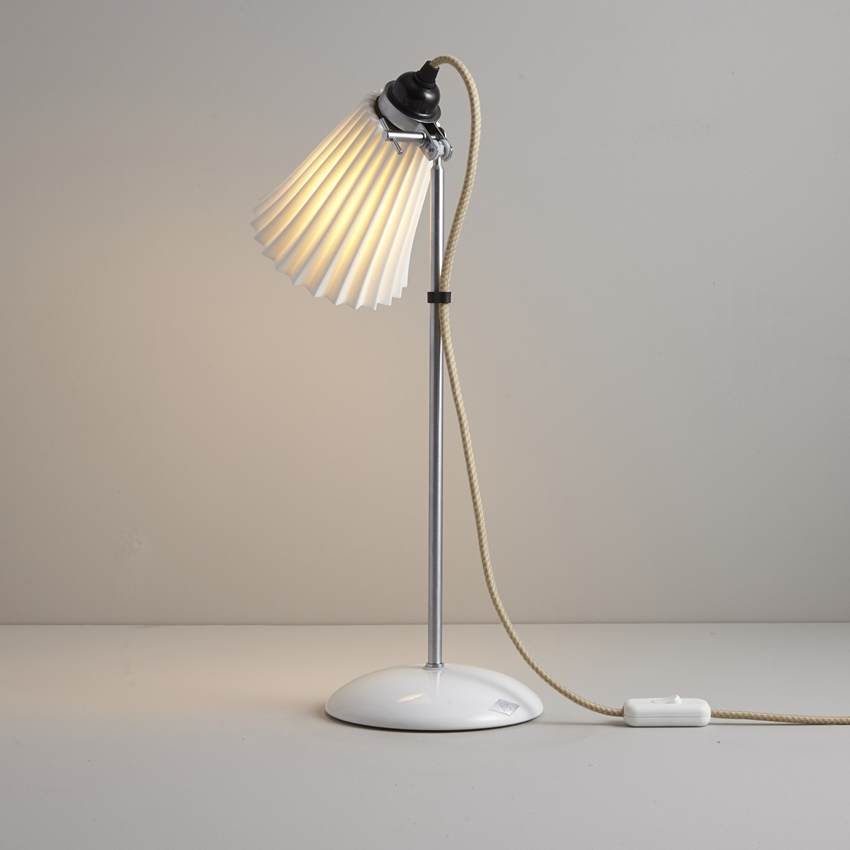 Настольная лампа Original BTC Hector EU-FT380N