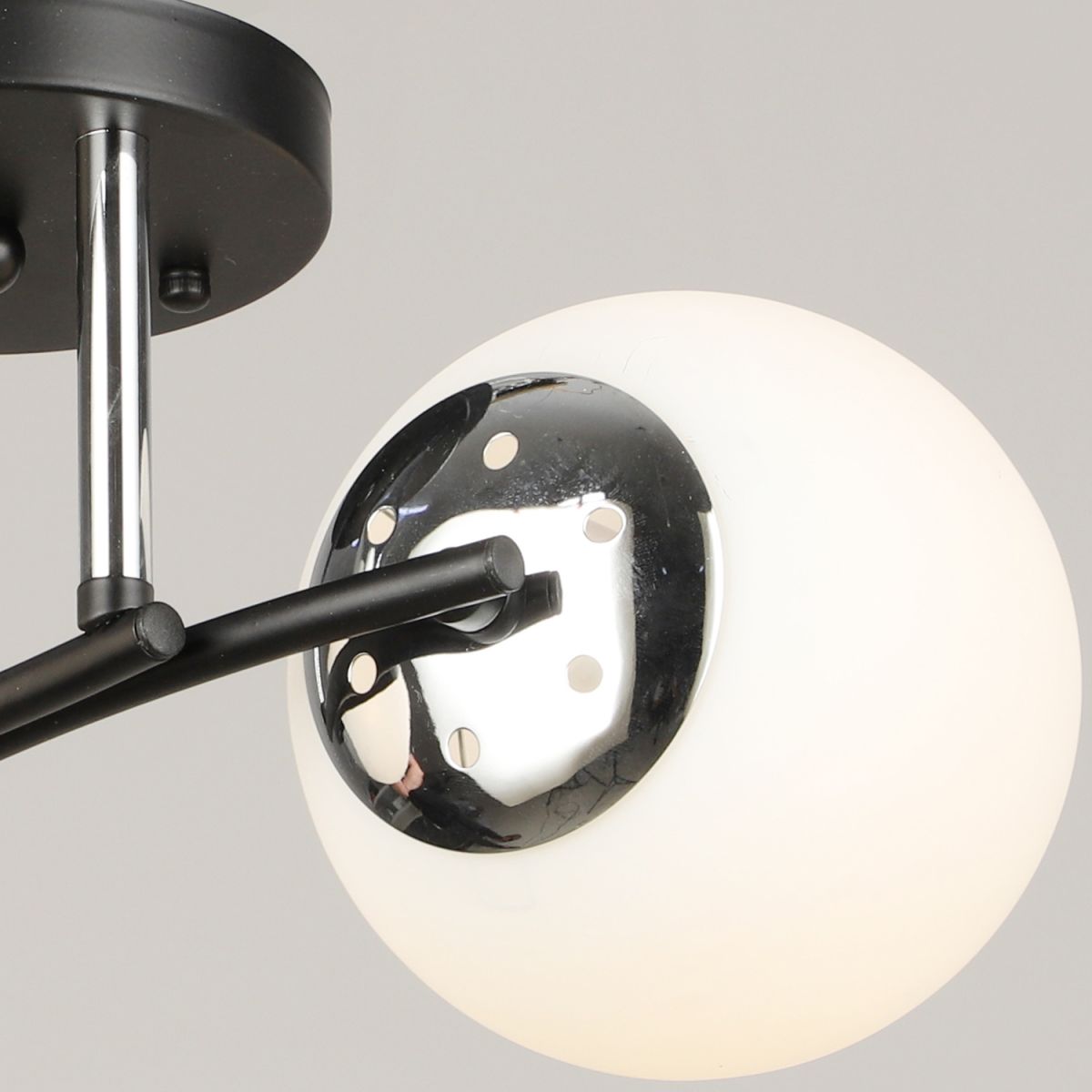 Потолочный светильник Reluce 02318-0.3-02 BK+CH