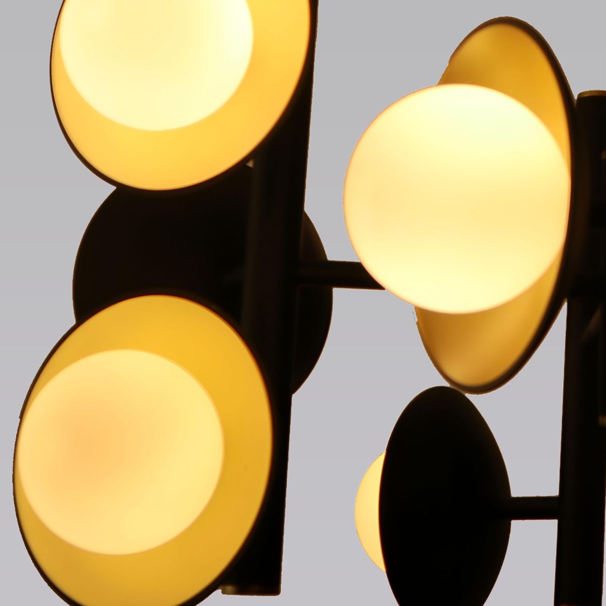 Люстра на штанге Alfa Light F3224-29