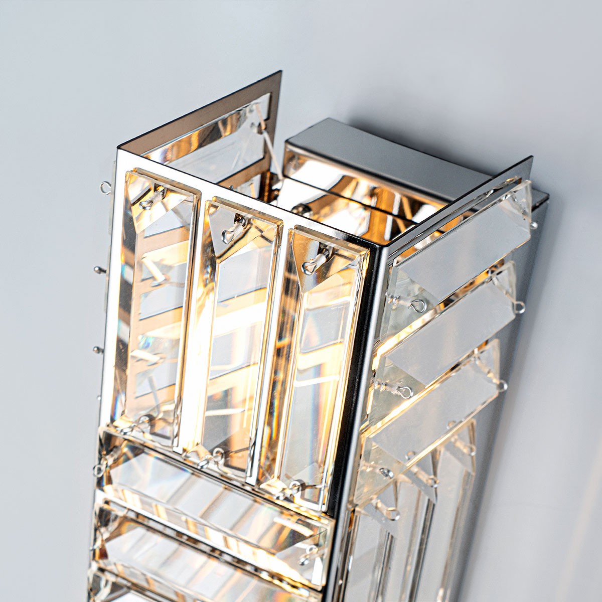 Настенный светильник Modelux ML.556.02 CR