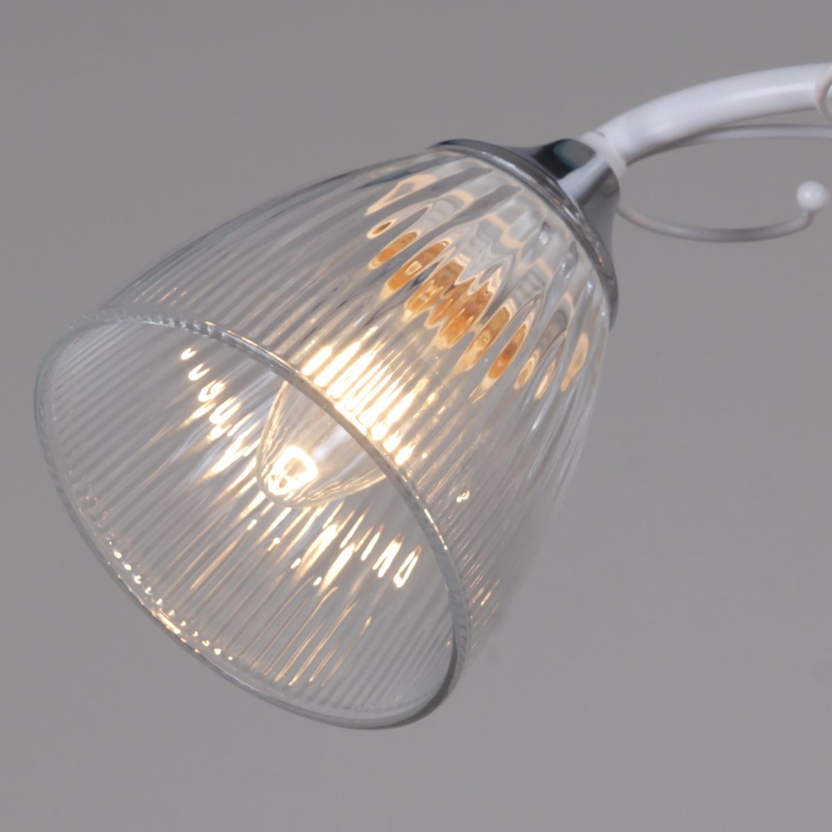 Потолочный светильник Reluce 55560-0.3-02 WH+CR