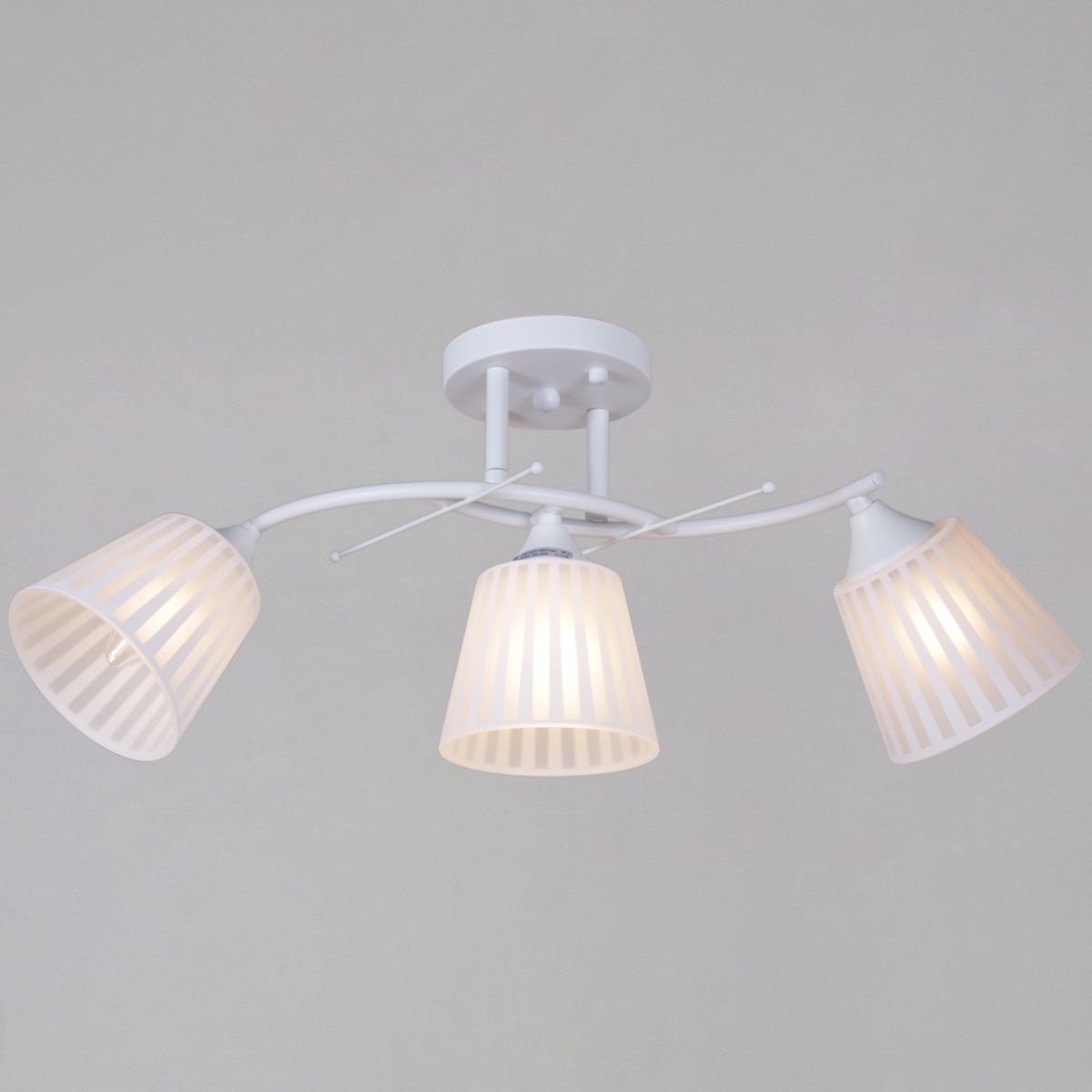 Потолочный светильник Reluce 82460-0.3-03 WH