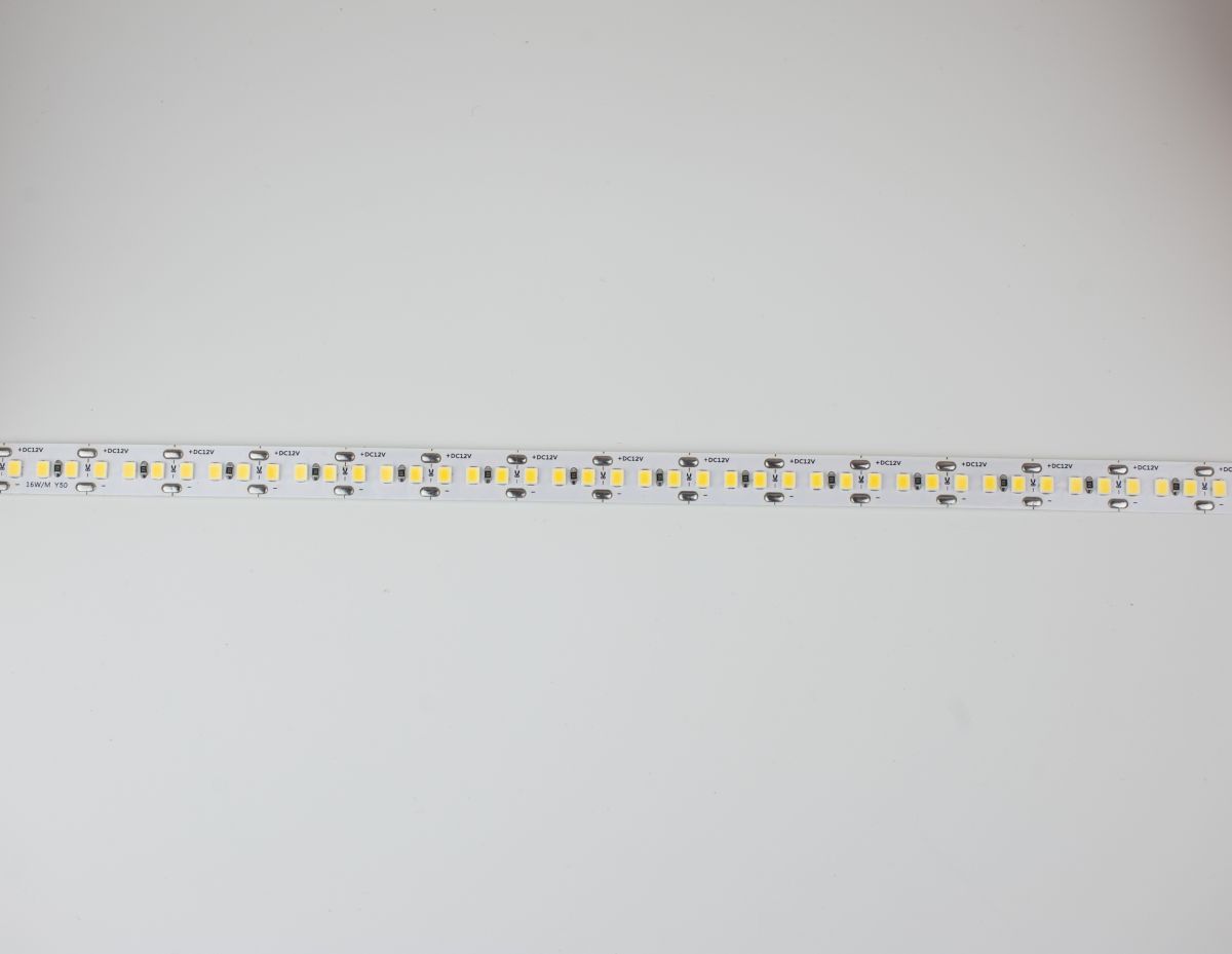 Светодиодная лента LEDS POWER 2835 180/м (16Вт/м) 12В холодная 008714