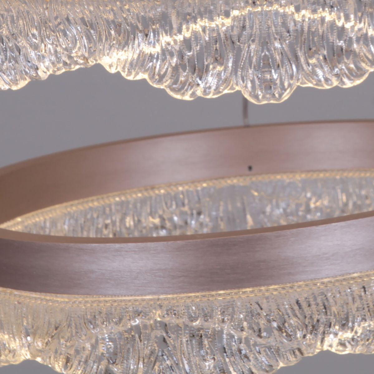 Подвесная люстра Reluce 42490-0.4-03