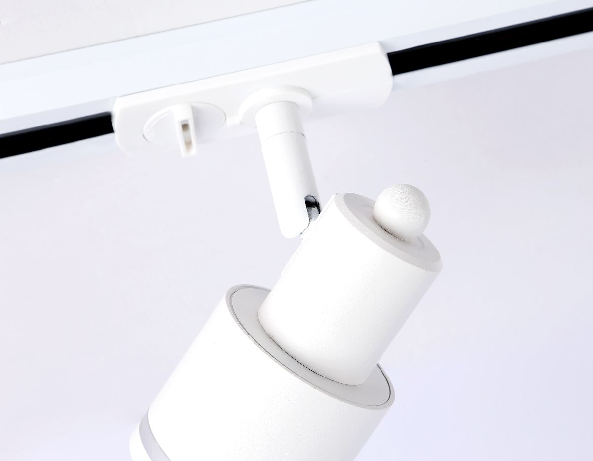 Трековый однофазный светильник Ambrella Light Track system GL5205