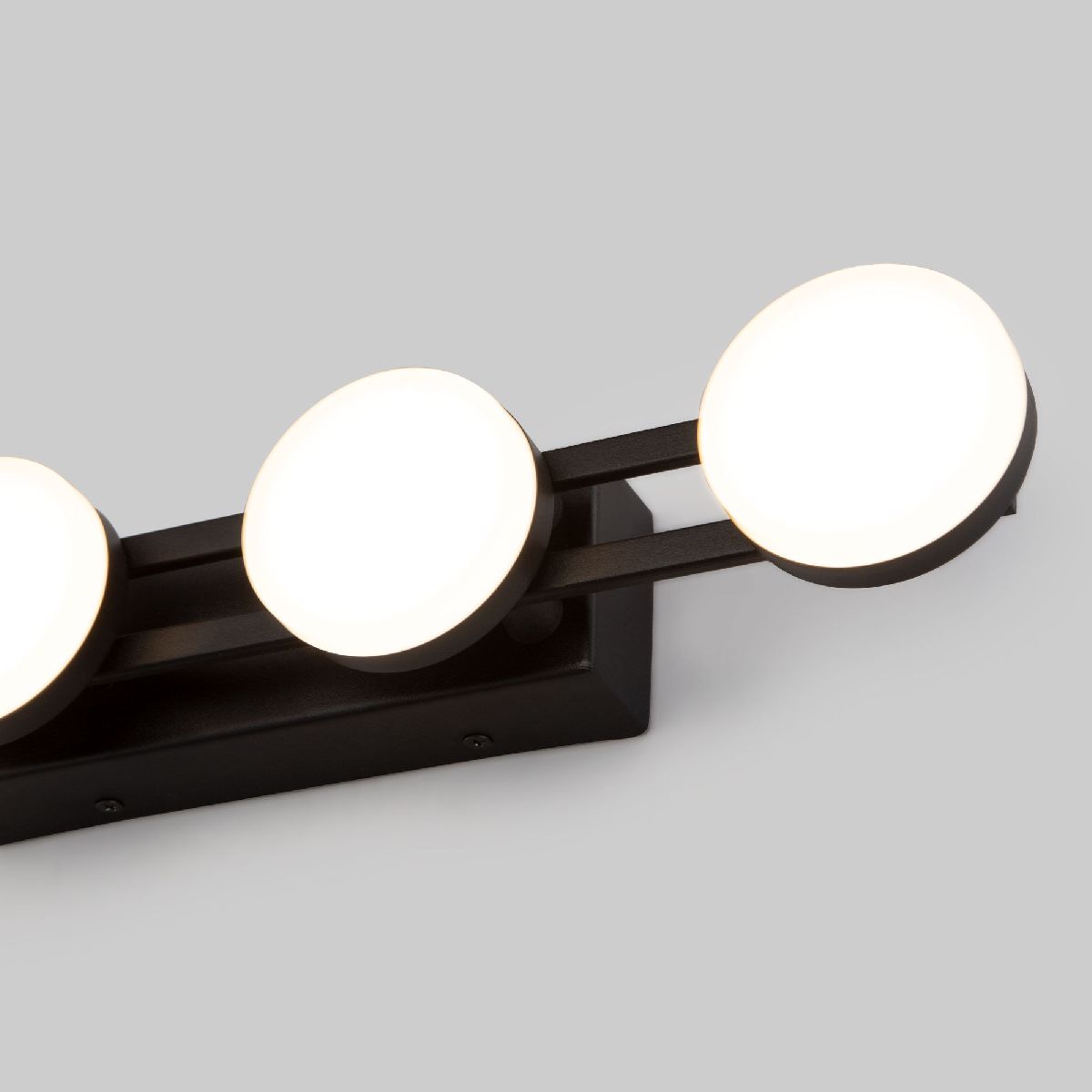 Настенный светильник Eurosvet Tapioca 90332/4 черный a068077