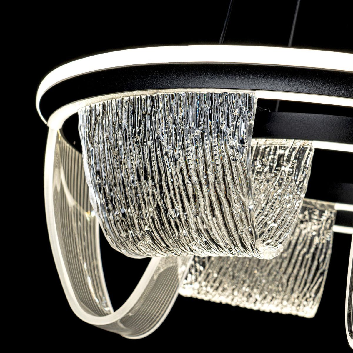 Подвесной светильник LED4U L7706-460 BK