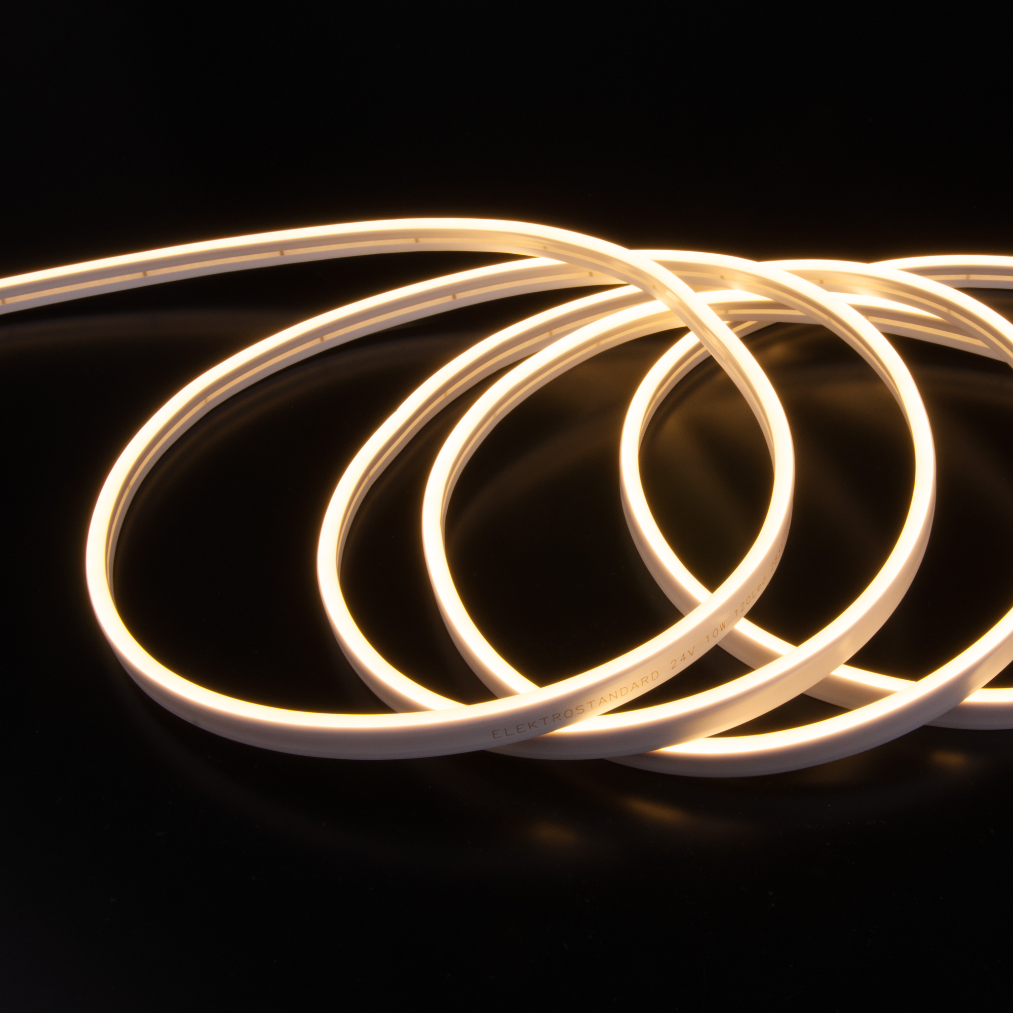 Гибкий неон Elektrostandard 24V 10W 120Led 2835 IP65 теплый белый 5м 4690389176111 a056258