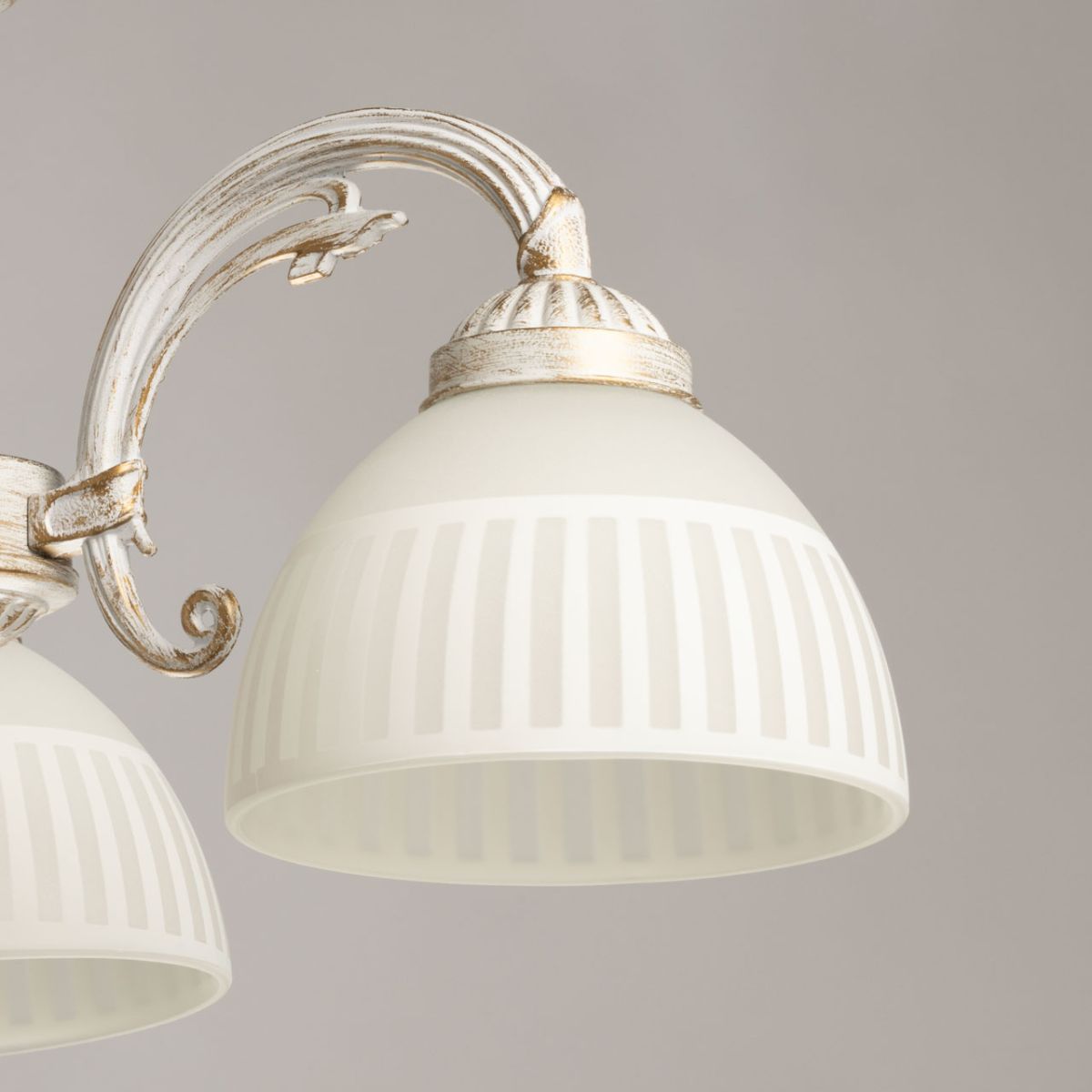 Люстра на штанге De Markt City Ариадна 105012103