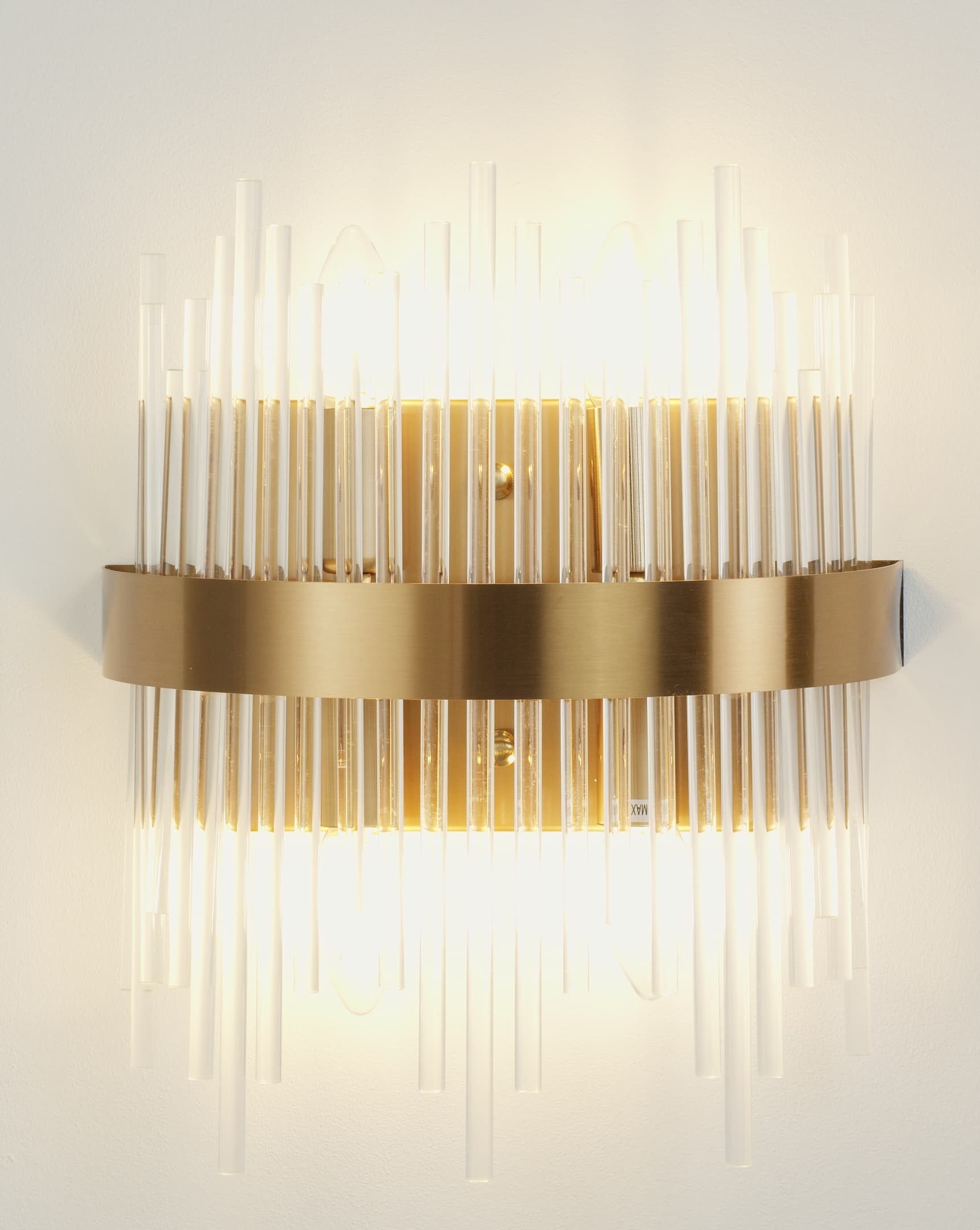 Настенный светильник Moderli Amily V10241-WL