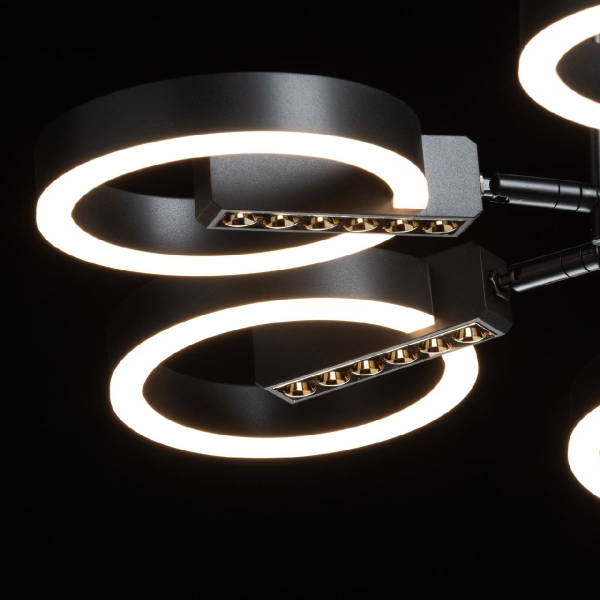 Потолочная люстра De Markt Драйв 377014006