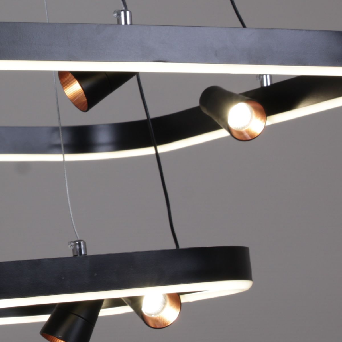 Подвесная люстра Reluce 24776-0.4-04