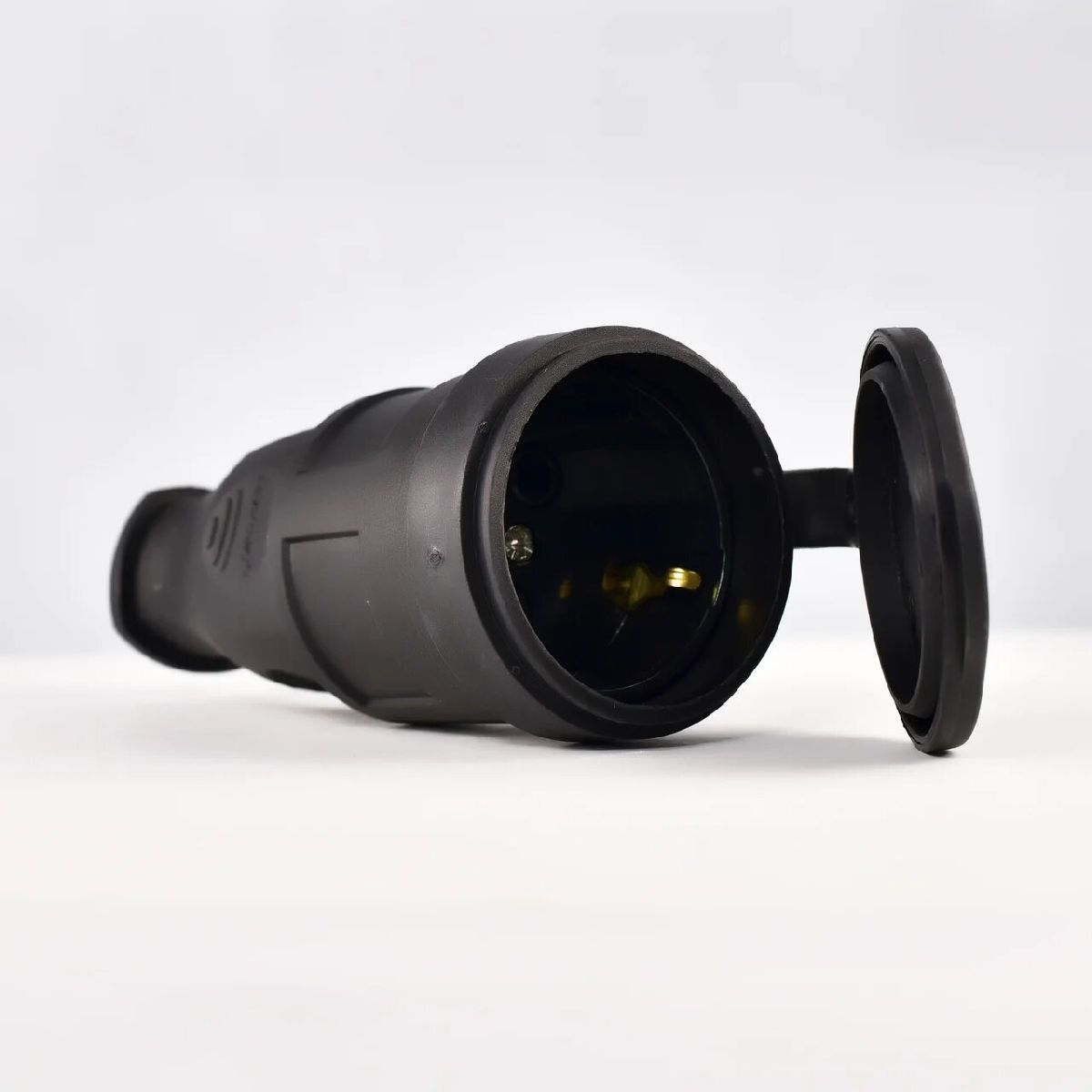 Штепсельный разъем с заглушкой Lezard Каучук 106-0400-0102/102