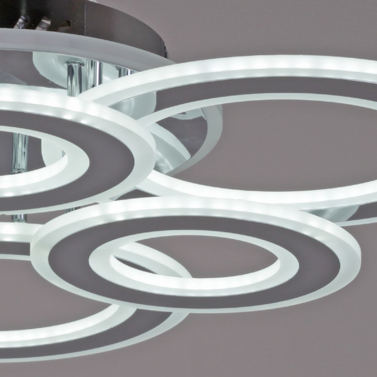 Потолочная люстра Reluce 20535-0.3-3+3+1 CR