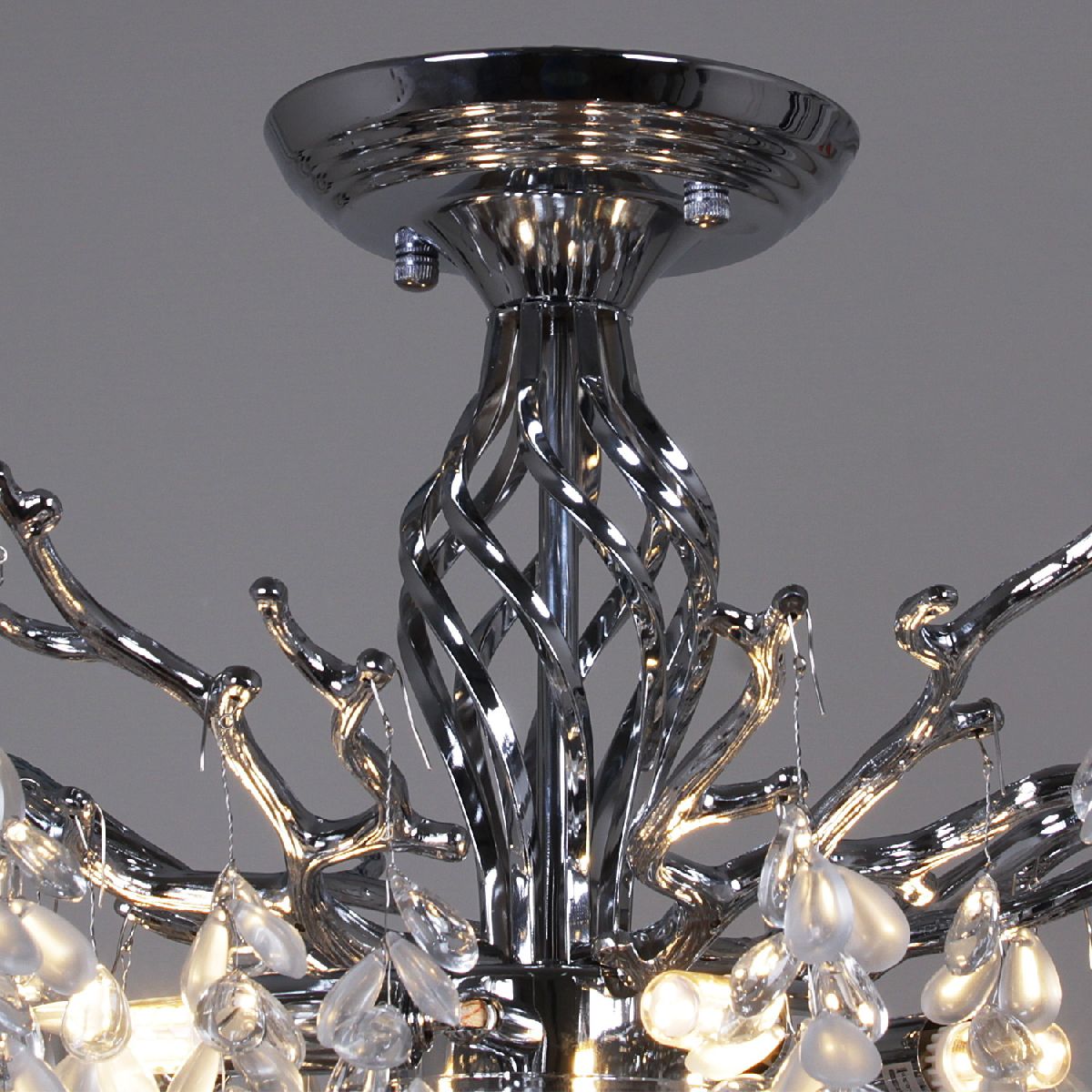 Потолочная люстра Reluce 33008-3.3-05C