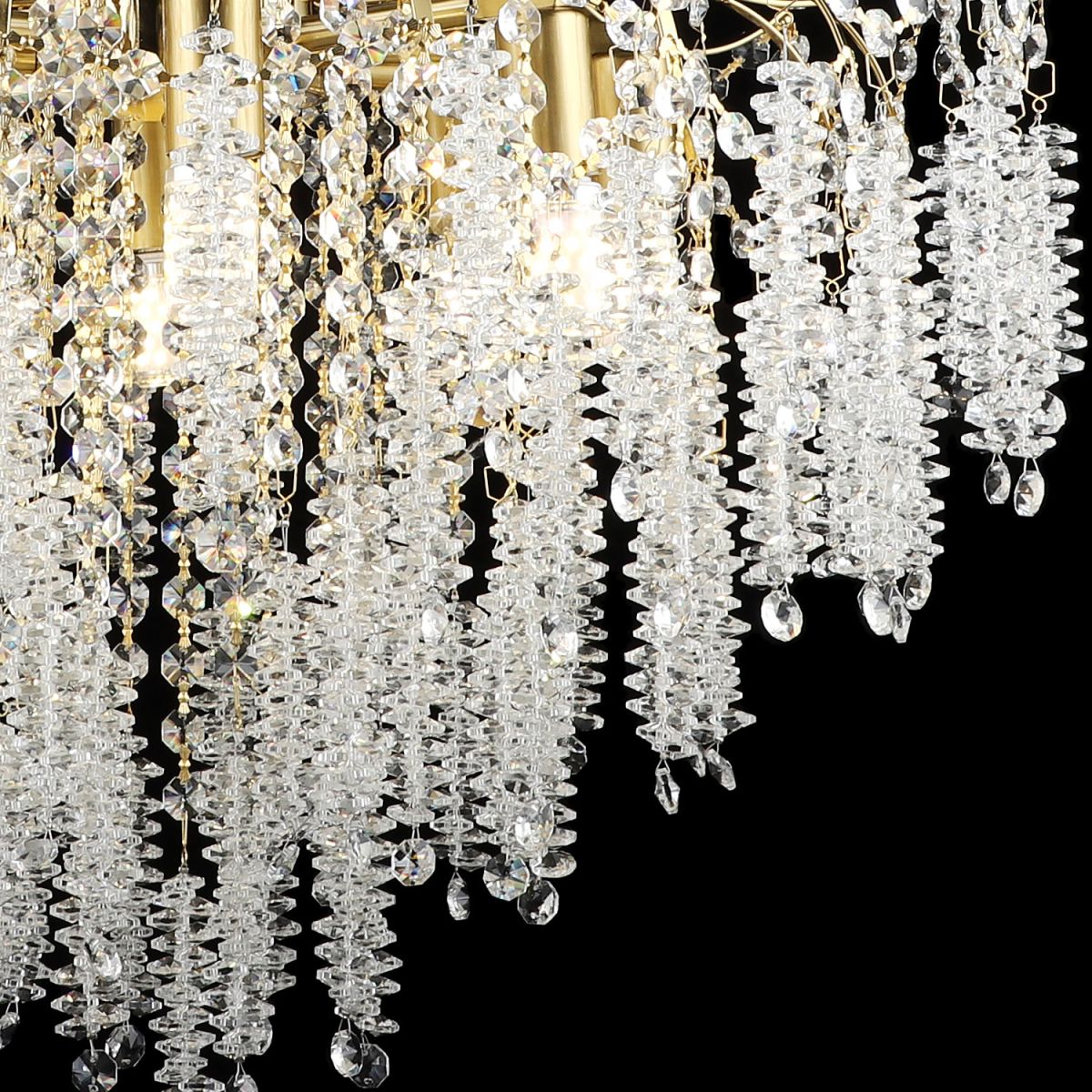 Подвесная люстра Reluce 02664-0.4-06 COP