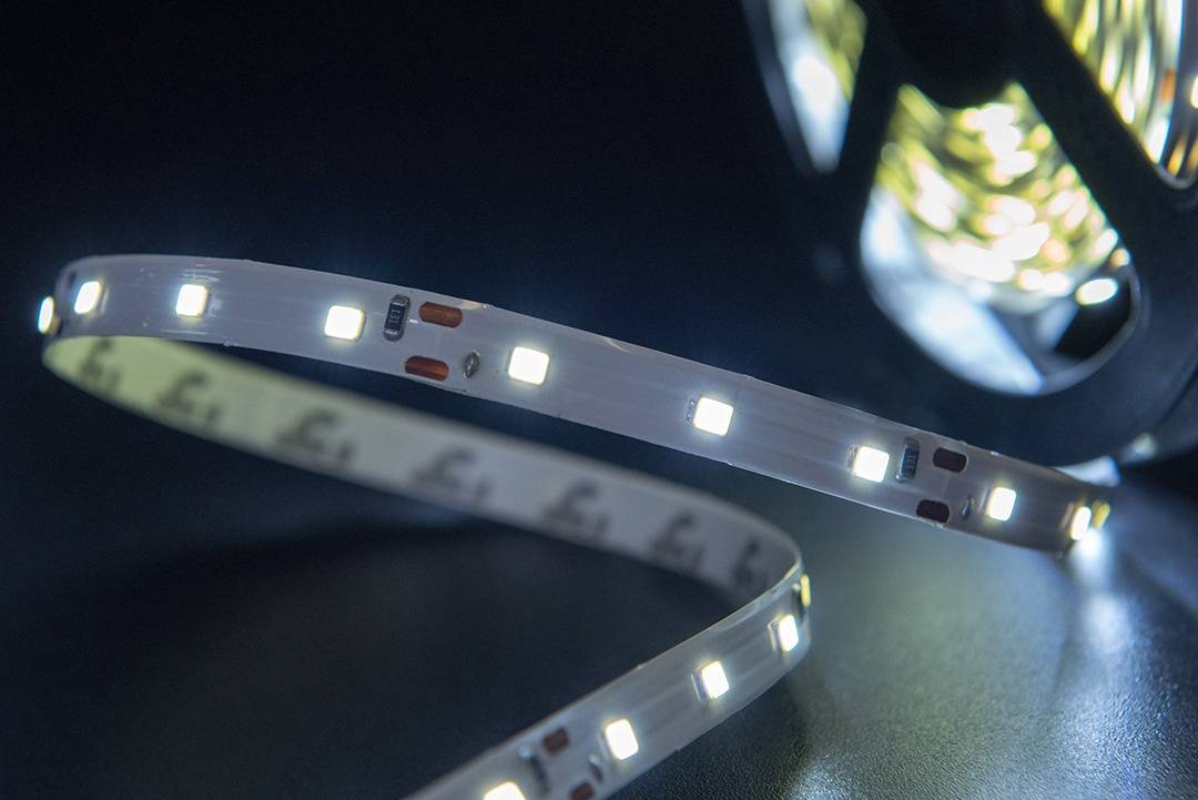 Светодиодная лента SWG ECO-SWG260-12-4.8-W 001693