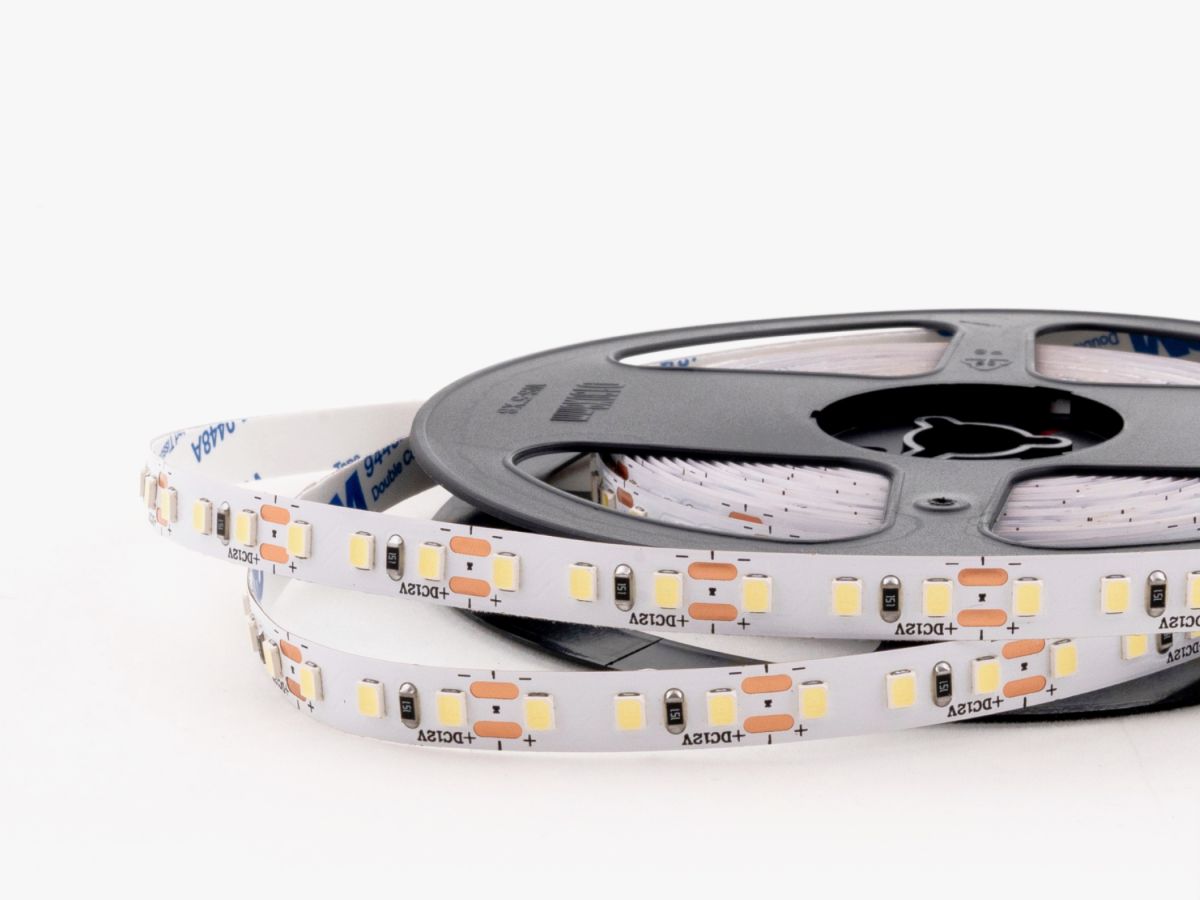 Светодиодная лента LEDS POWER 2835 120/м (9,6Вт/м) 12В холодная 002217