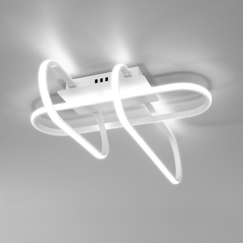 Потолочная люстра Eurosvet 90139/3 белый