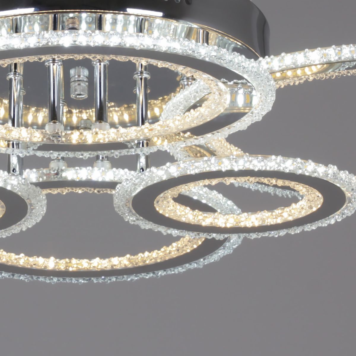 Потолочная люстра Reluce 55677-0.3-06