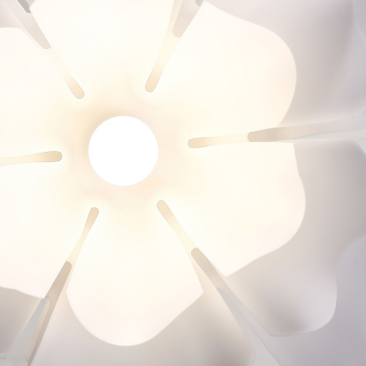 Подвесная люстра Lightera Chad LE116L-60W