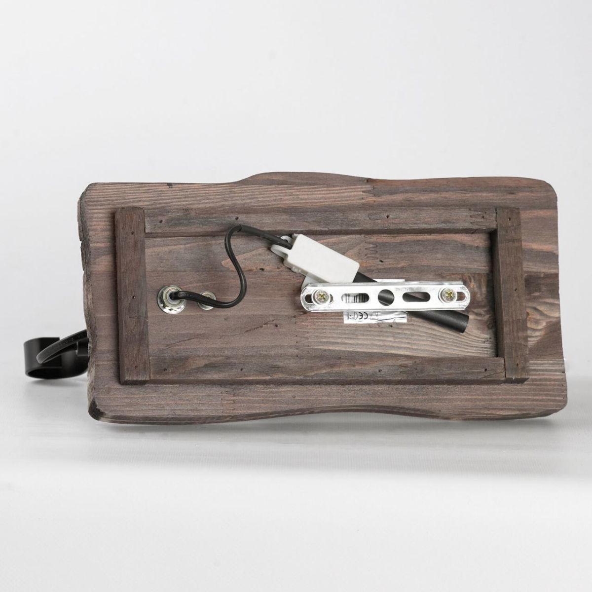 Бра деревянное из дерева Lussole Midland LSP-8979