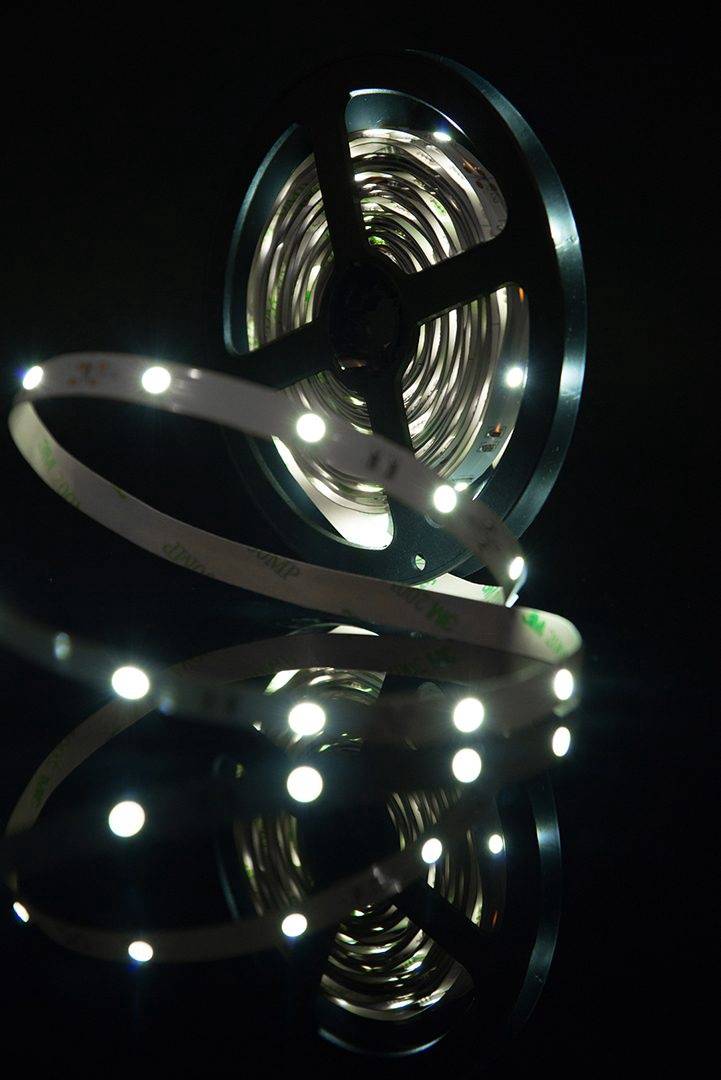 Светодиодная лента SWG SWG530-12-7.2-W-M 009261