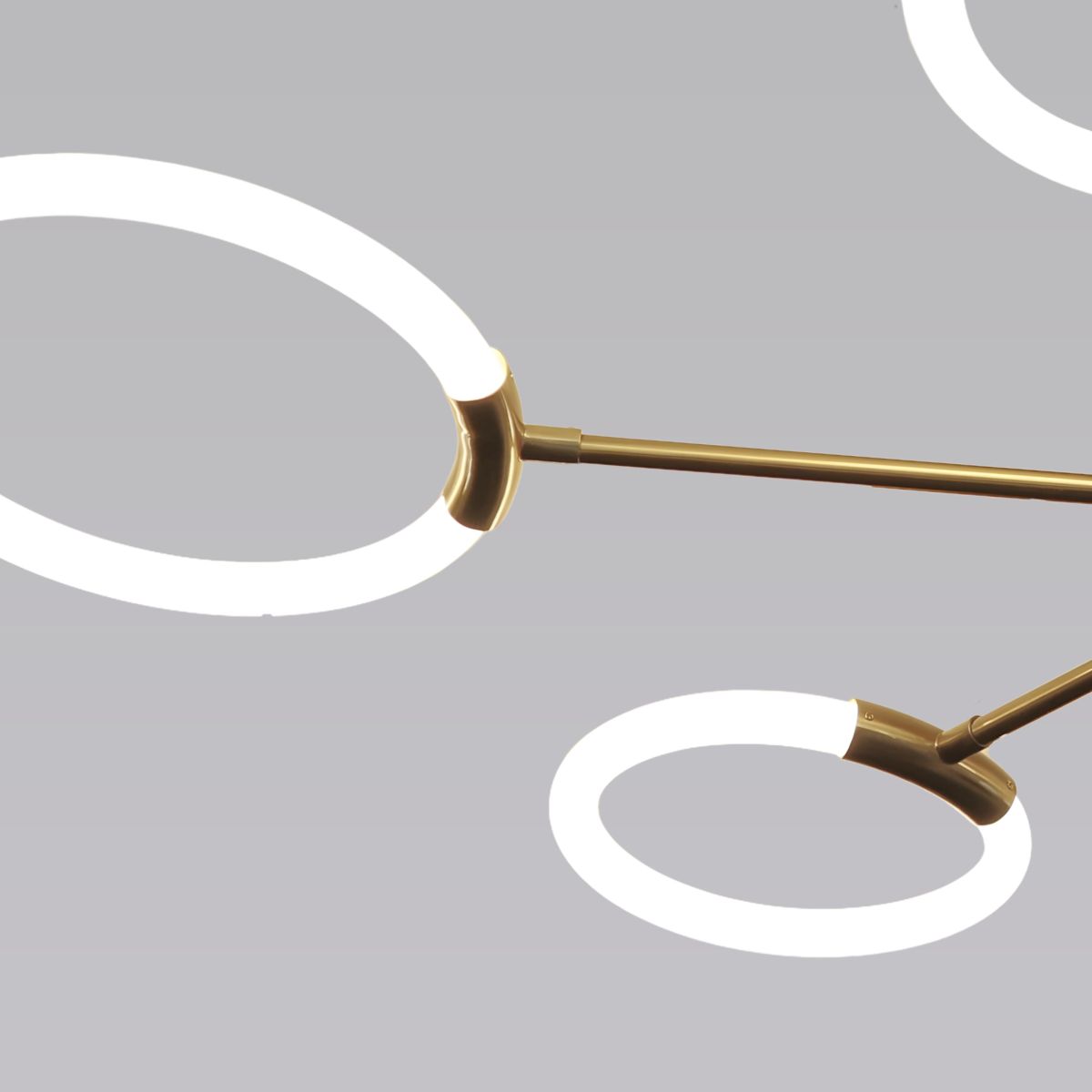 Потолочная люстра Alfa Light F3224-127