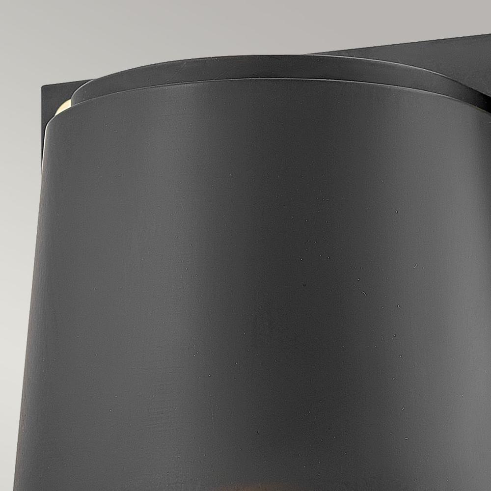 Уличный настенный светильник Hinkley Scout HK-SCOUT-BK