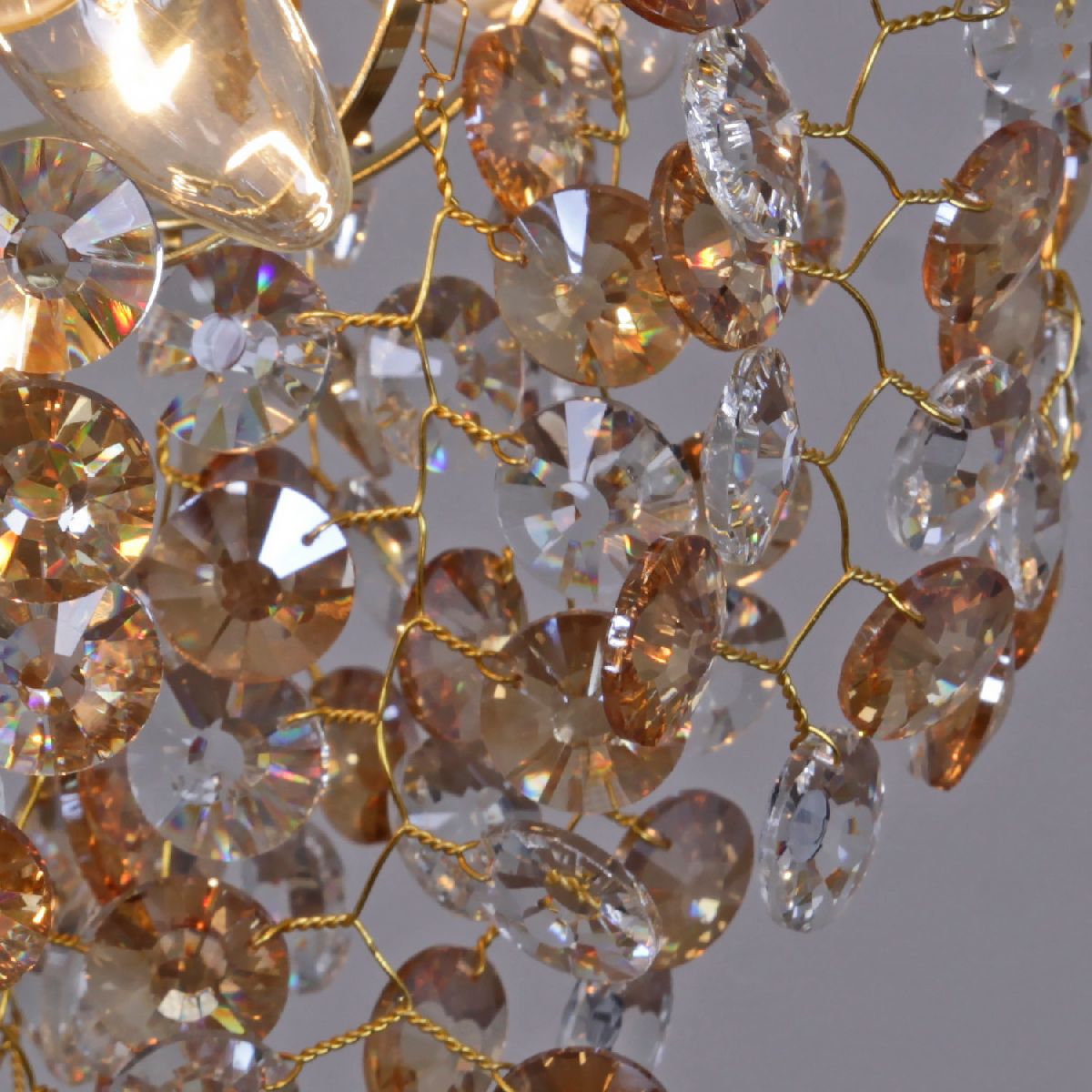 Подвесная люстра Reluce 02382-0.4-5+2 FFG