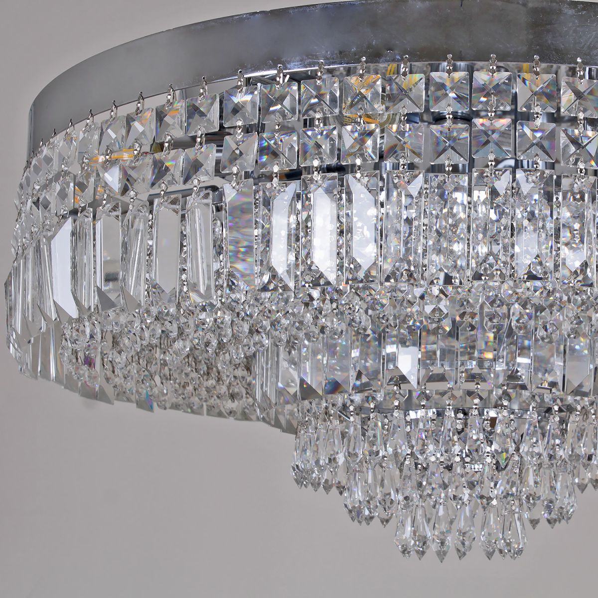 Потолочная люстра Reluce 09370-0.3-600