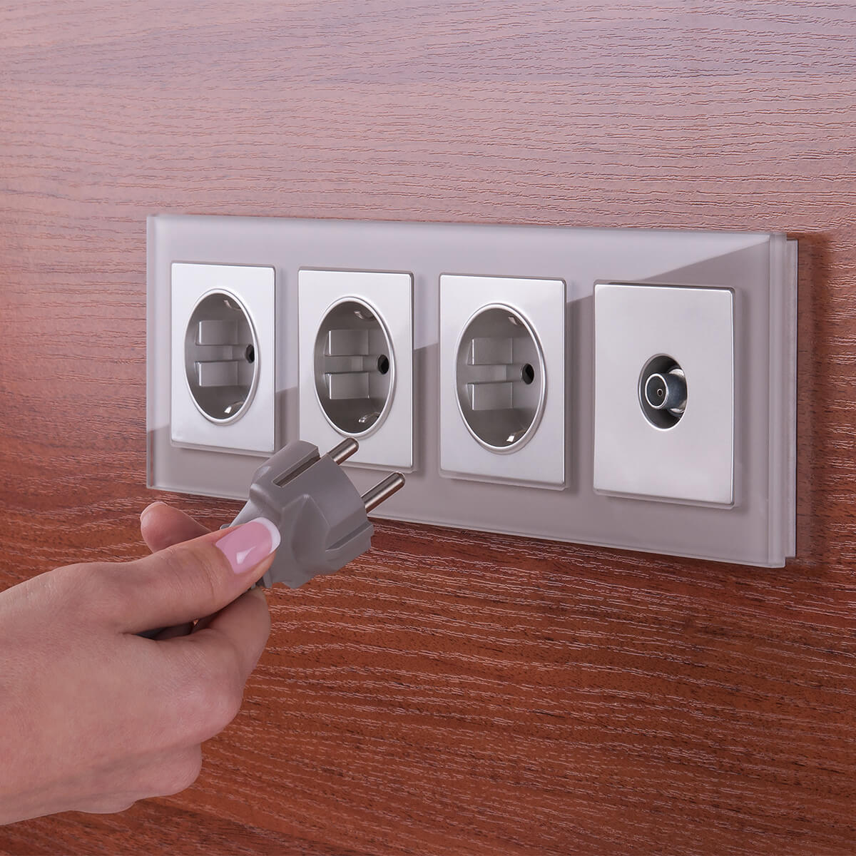 ТВ-розетка Werkel проходная серебряный WL06-TV-2W 4690389073496