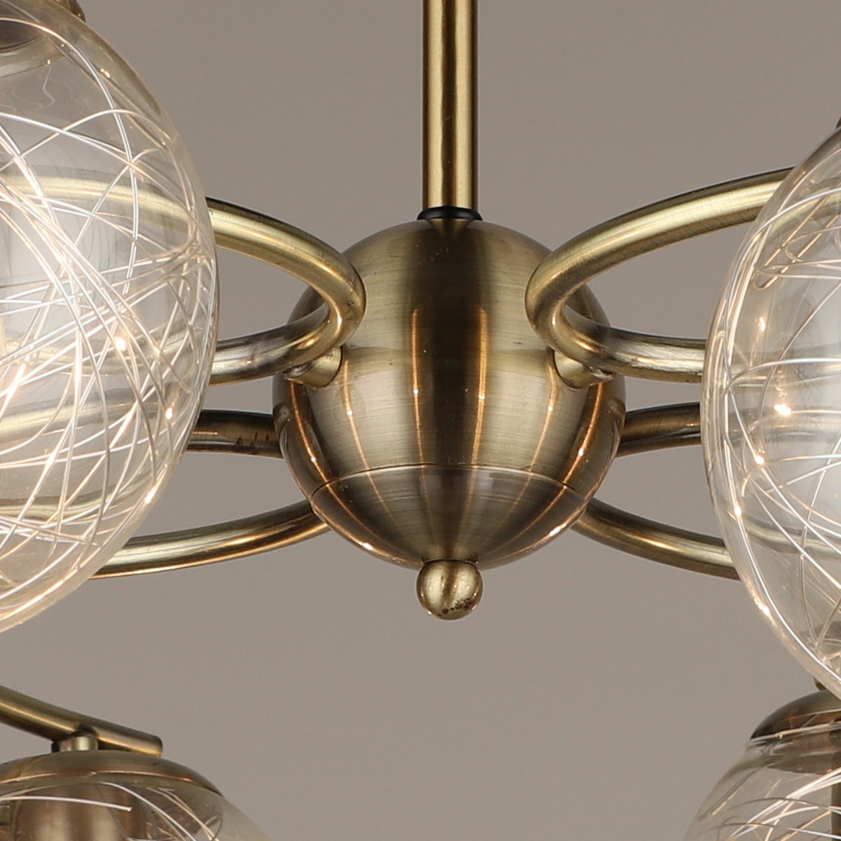 Люстра на штанге Reluce 04604-0.3-08