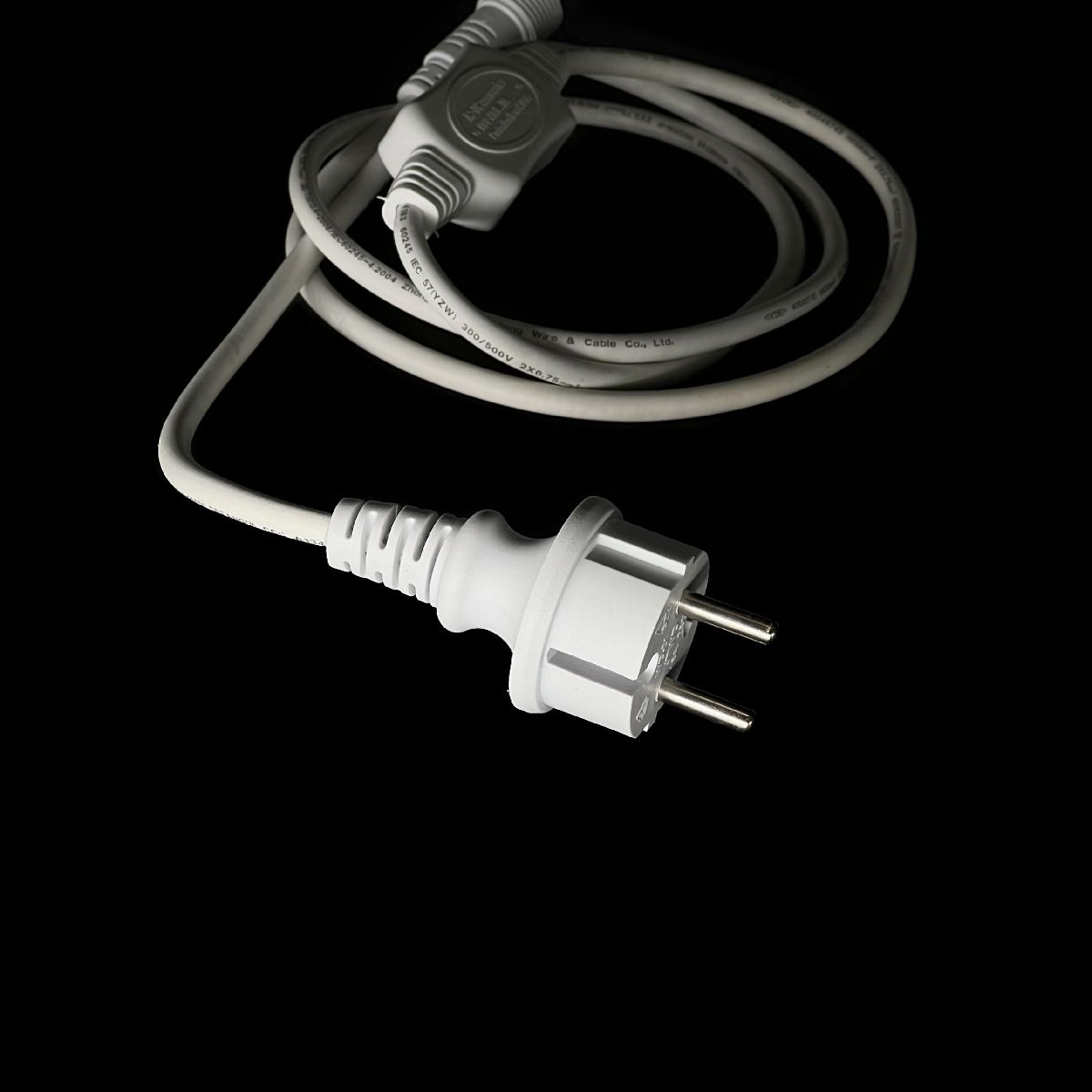 Кабель питания с выпрямителем Laitcom (LTC) LLC-8-3A