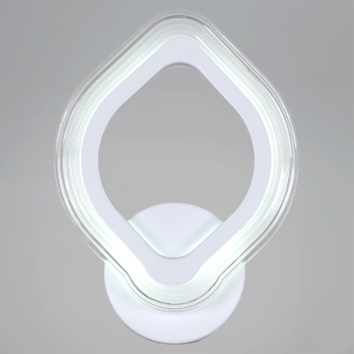 Настенный светильник Reluce 09827-3.2-01 WH